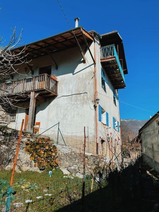 Casa Maitoe Villa Senarega Exterior photo